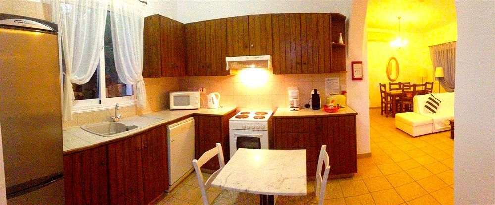 Thalassines Villas Liopetri Экстерьер фото